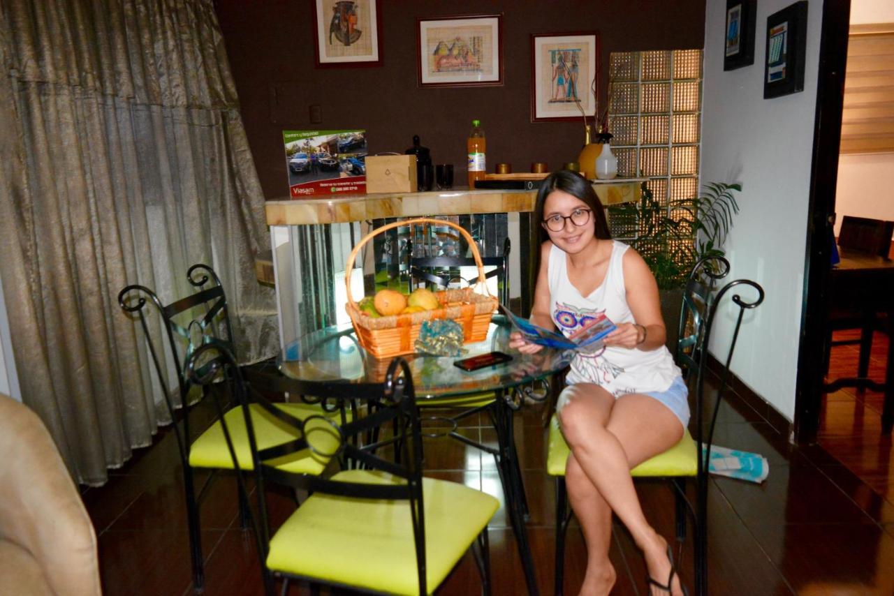 Hostal Villa 97 Guayaquil Dış mekan fotoğraf