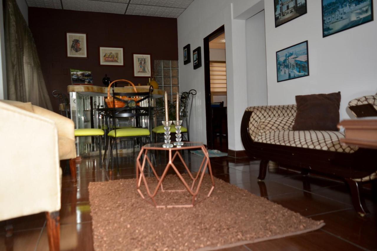Hostal Villa 97 Guayaquil Dış mekan fotoğraf