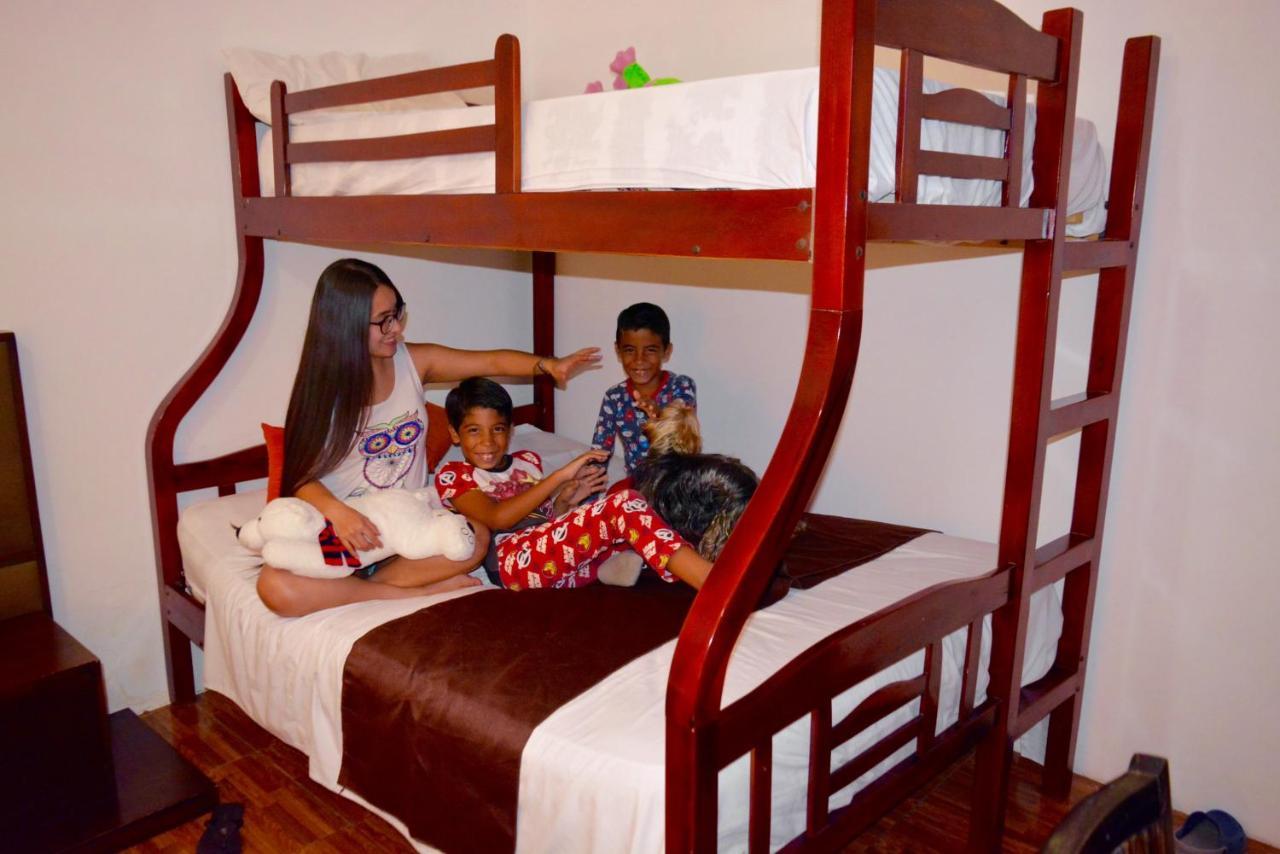 Hostal Villa 97 Guayaquil Dış mekan fotoğraf